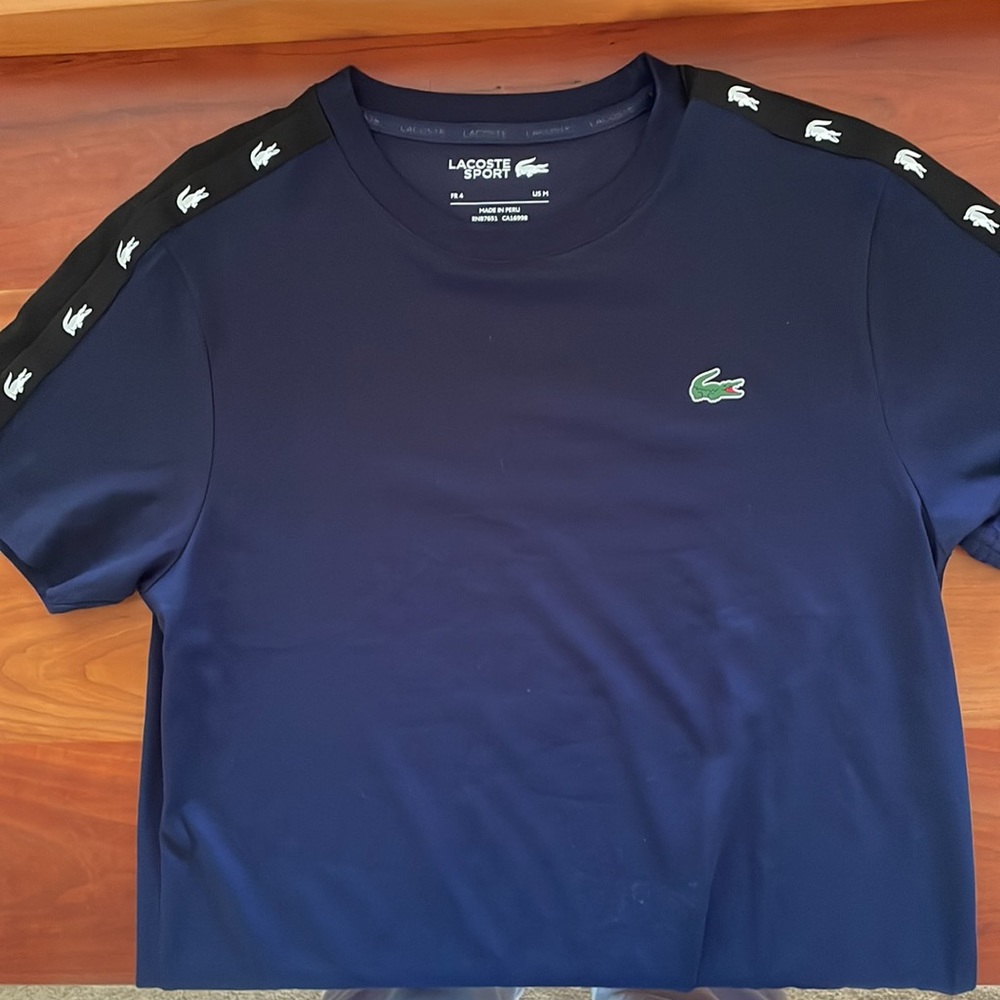 🐊Lacoste Sport performance T shirt NWOT